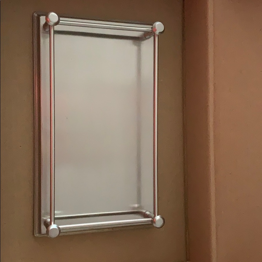 Paper towels tray for bathroom